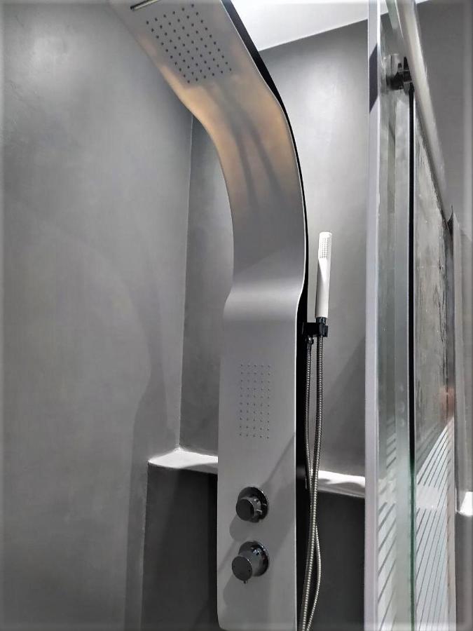 Armonia - Brand New In Village Apartment